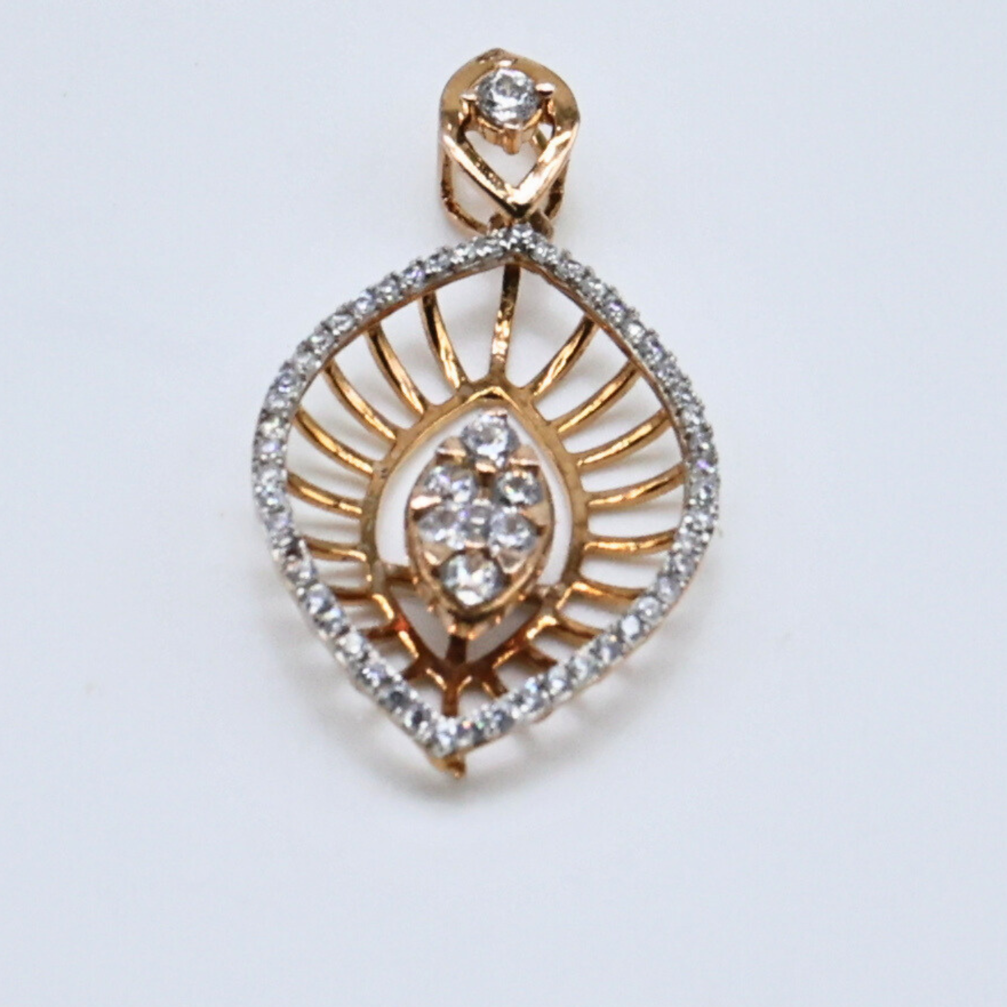 Leaf Radiance Diamond Pendant