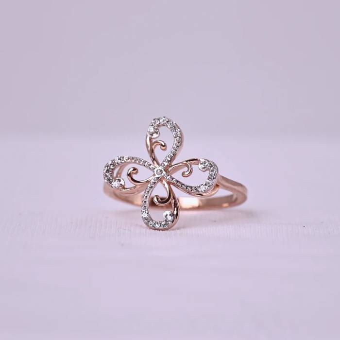Royal Clover Lab Grown Diamond Ring
