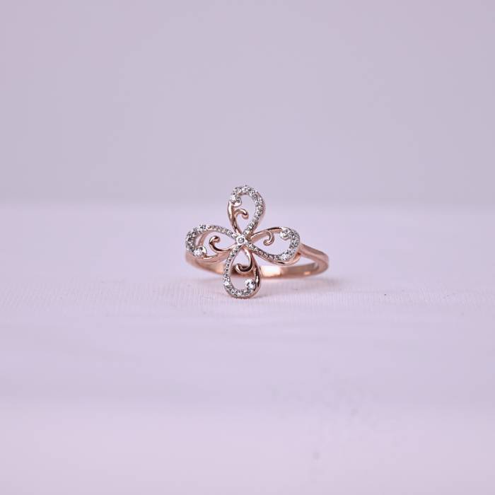 Royal Clover Lab Grown Diamond Ring
