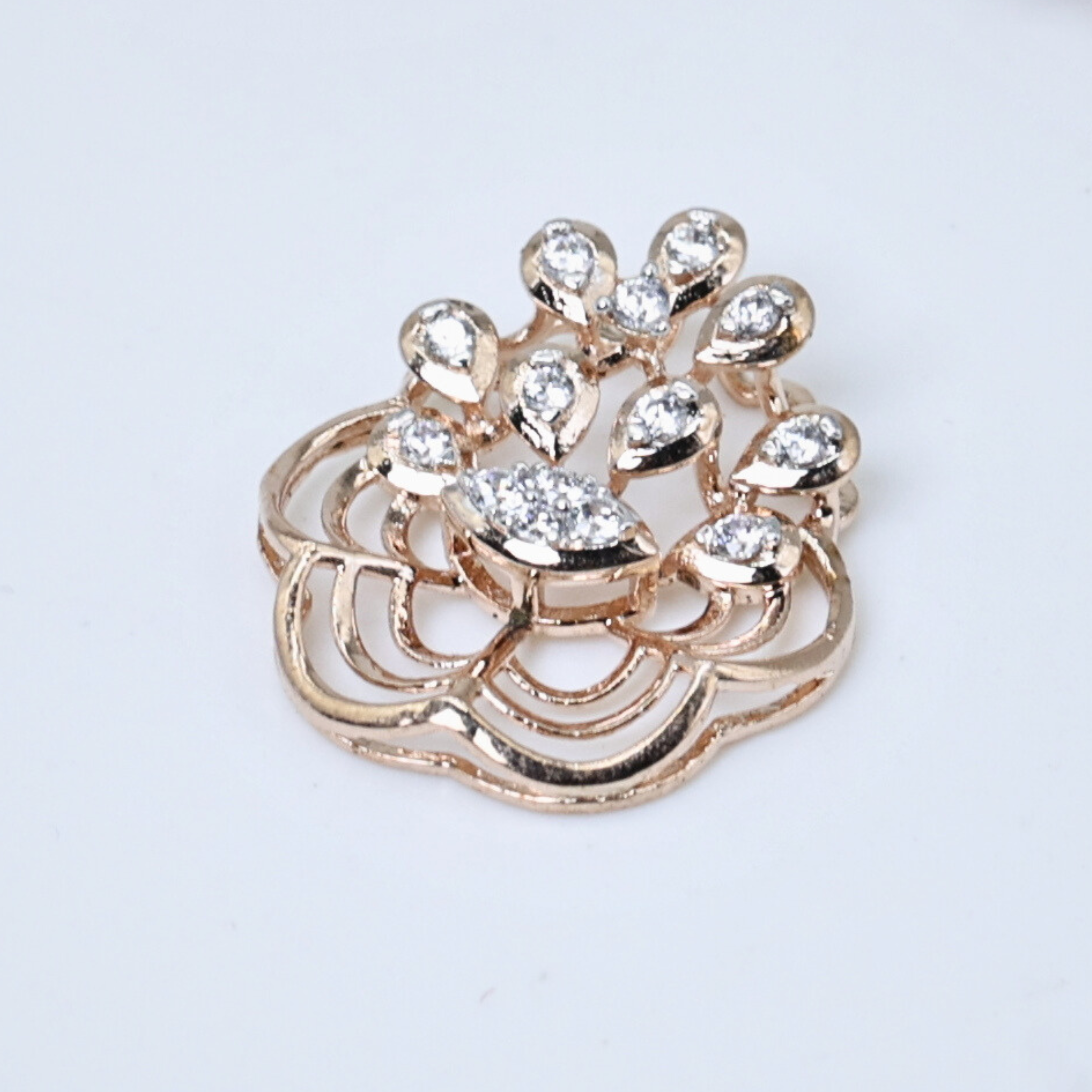 Petal crown pendant
Elegant petal crown
Radiant petal crown
Graceful petal crown
Shiny petal crown
Diamond petal crown
Polished petal crown
Classic petal crown
Sculpted petal crown
Delicate petal crown