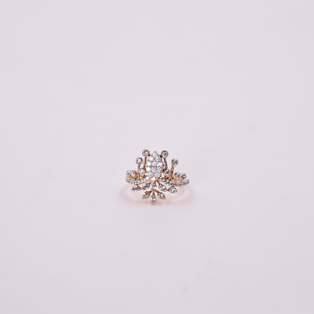 Diamond facets close up
Modern halo diamond ring
Shimmering diamond ring
Radiant cut diamond centerpiece
Ring reflecting light
Geometric halo diamond ring
Radiant Crown ring close up
Square diamond with halo
Diamond ring angled view
Radiant Crown ring detail