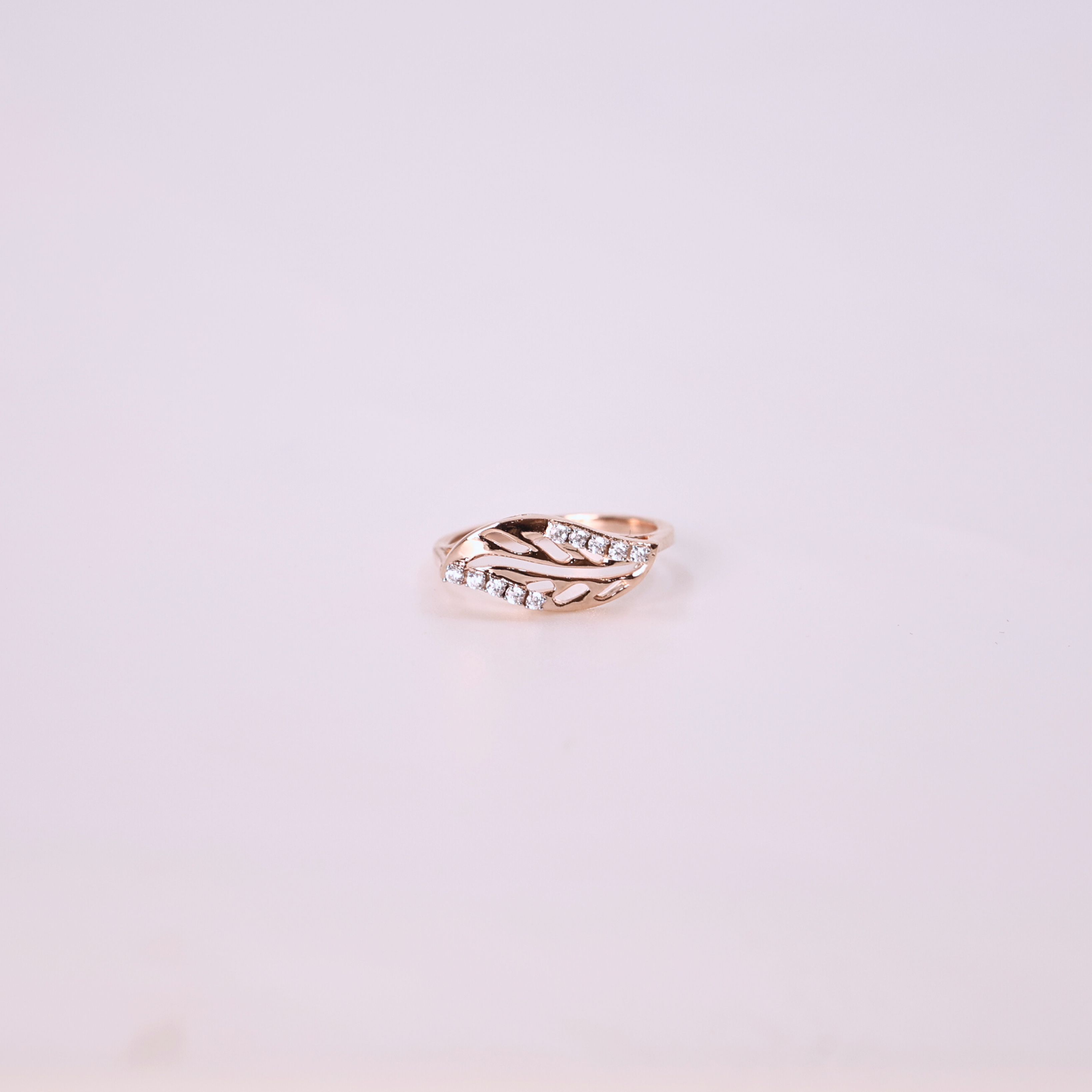 Radiant leaf ring
Silver leaf band
Gold leaf ring
Leaf design band
Modern leaf ring
Nature leaf ring
Silver leaf band ring
Gold leaf design ring
Radiant leaf band
Simple leaf ring