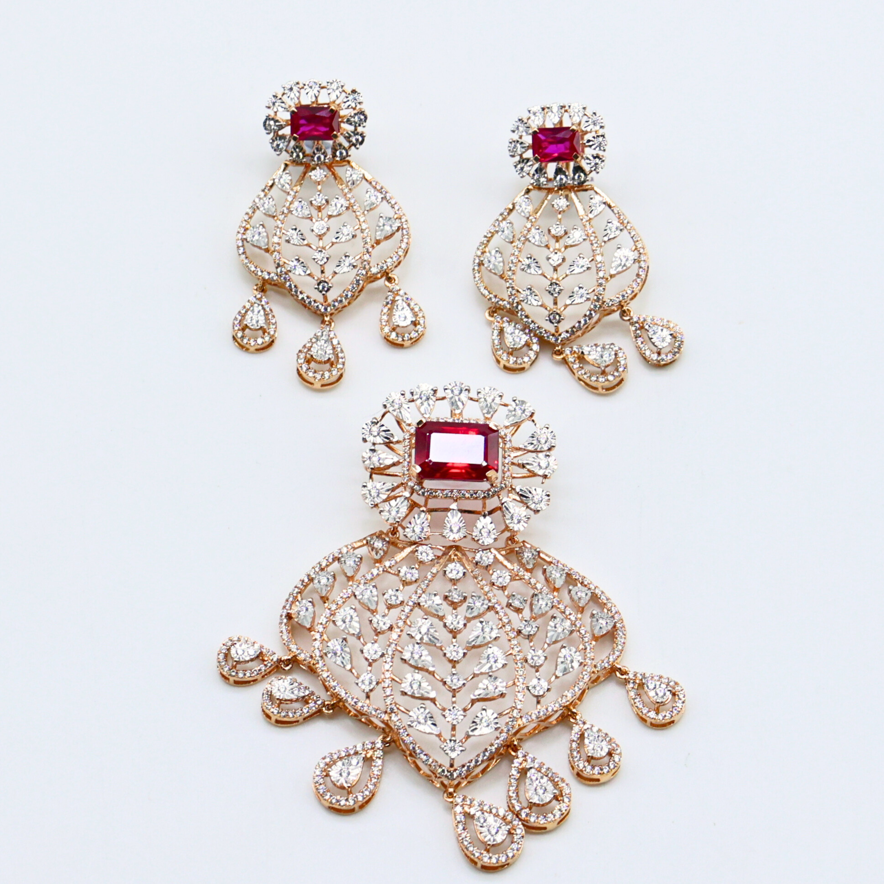 Heritage filigree earrings
Diamond drop earrings with filigree
Detailed filigree diamond earrings
Filigree diamond dangle earrings
Filigree drop earrings with diamonds
Diamond dangle earrings
Filigree earrings with diamond accents
Vintage filigree drop earrings
Filigree drop earrings
Filigree dangle earrings