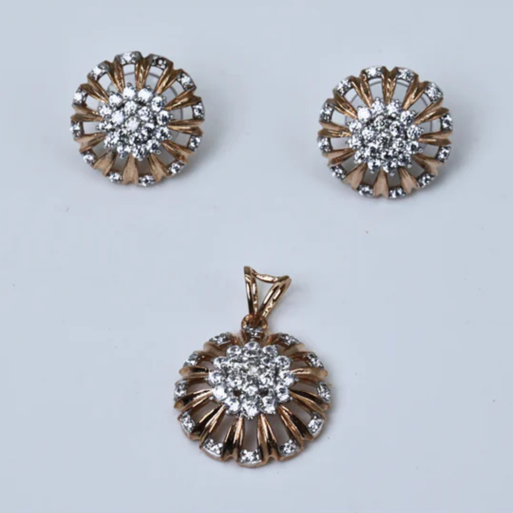 Sunbeam Cluster Diamond Pendant