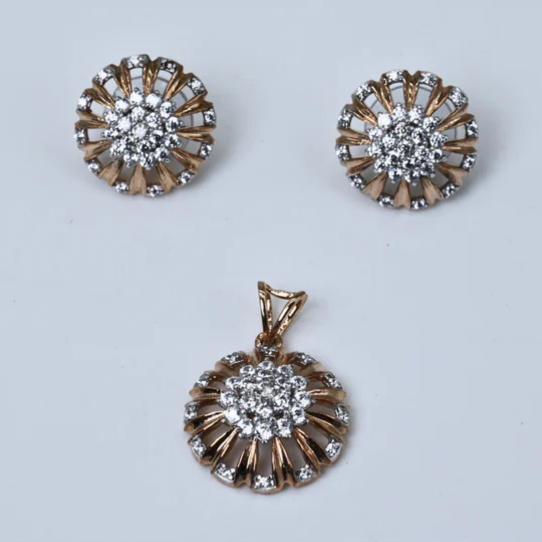 Sunbeam Cluster Diamond Pendant